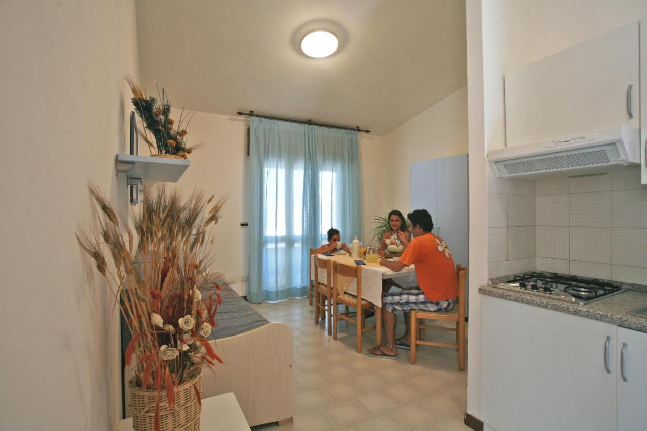 Club Hotel Residence Baiaverde Valledoria  Zewnętrze zdjęcie