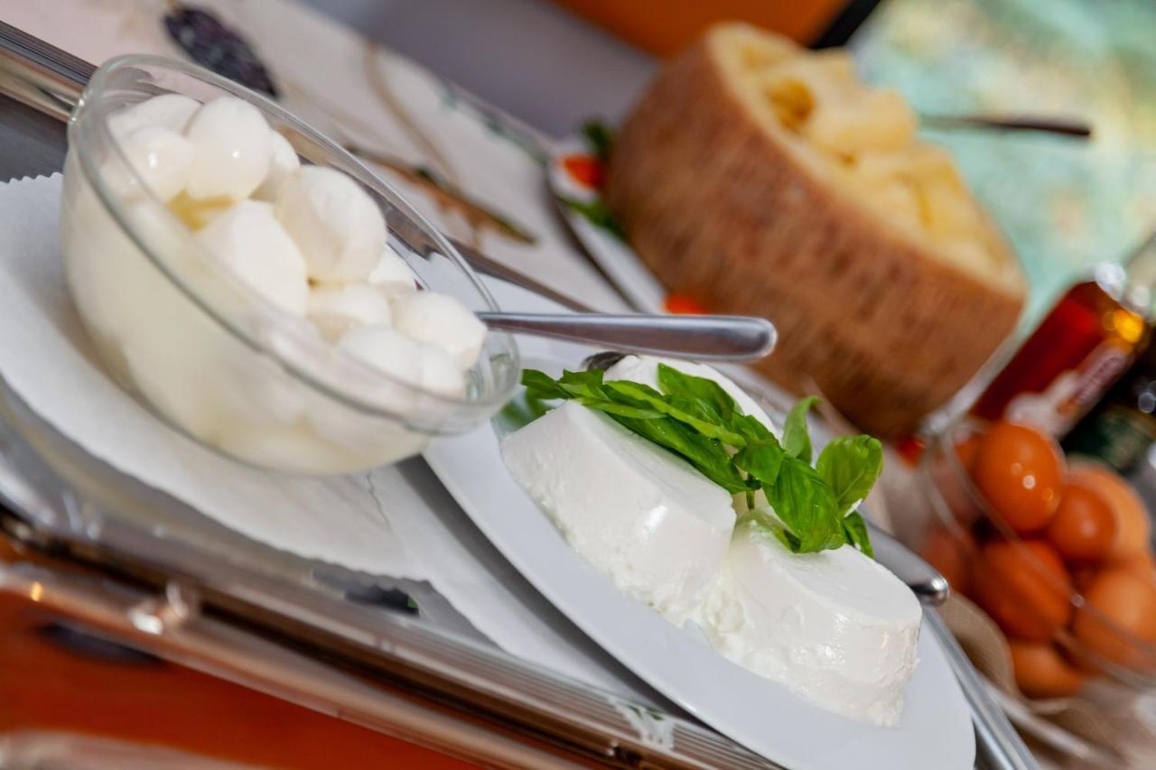 Club Hotel Residence Baiaverde Valledoria  Zewnętrze zdjęcie