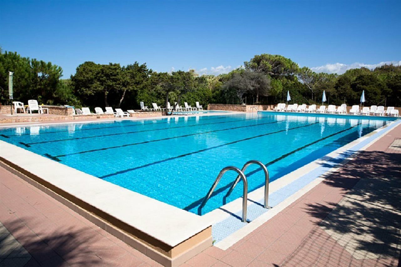 Club Hotel Residence Baiaverde Valledoria  Zewnętrze zdjęcie
